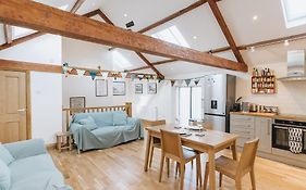 Elm House Barn - Converted One Bed Barn At The Gateway To The Lake District National Park